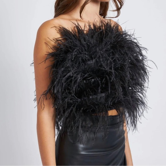 Brand New- En Saison Millie Feather Top in Black 🖤✨ - Picture 15 of 16